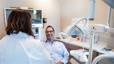 Dentist in Malta .